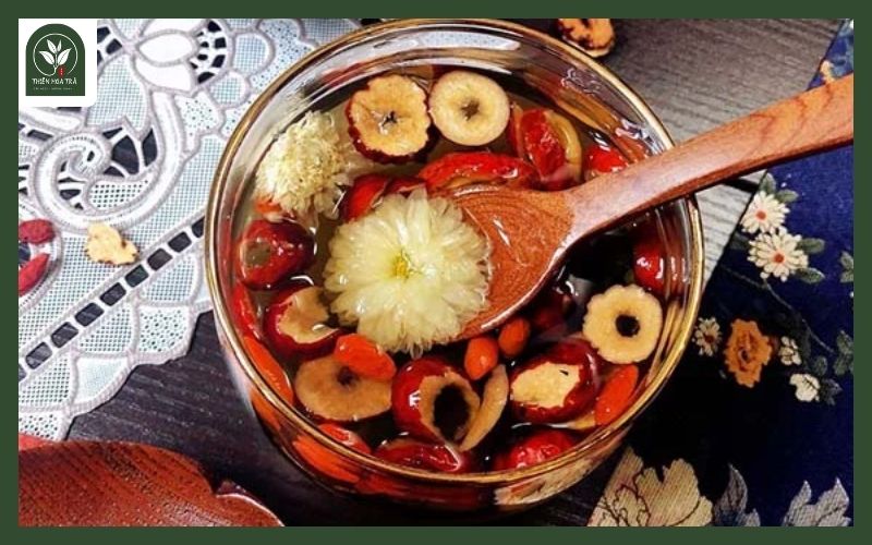 Trà hoa cúc táo đỏ